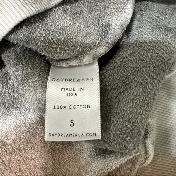 Daydreamer Camo Tie Dye Oversized Sweater Size Small - Picture 2 of 9